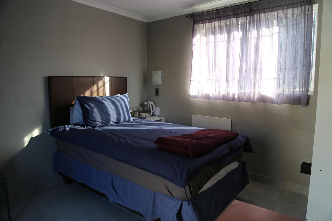 Zen Bnb Sandton Ngoại thất bức ảnh