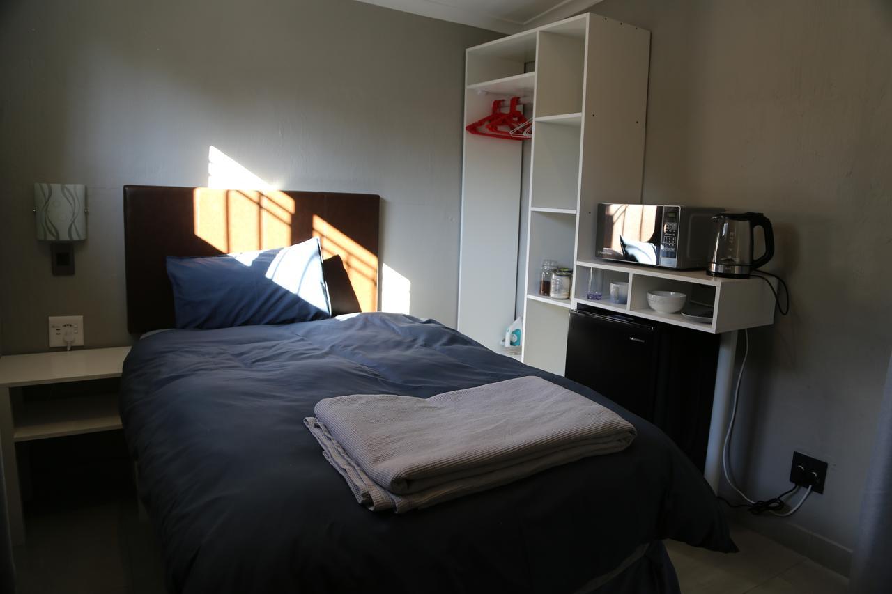 Zen Bnb Sandton Ngoại thất bức ảnh