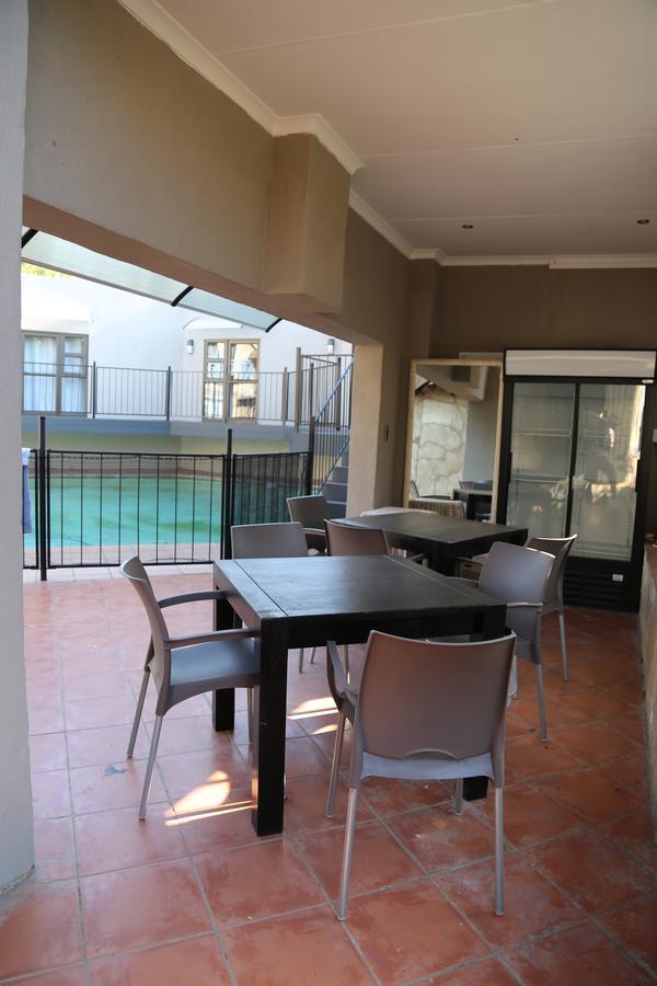 Zen Bnb Sandton Ngoại thất bức ảnh